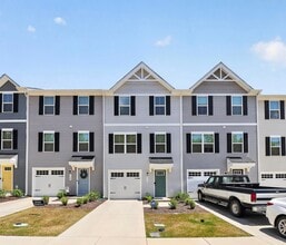 Building Photo - 5710 Granbury Dr