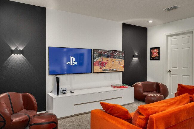 Building Photo - 8953 Amelia Downs Trail