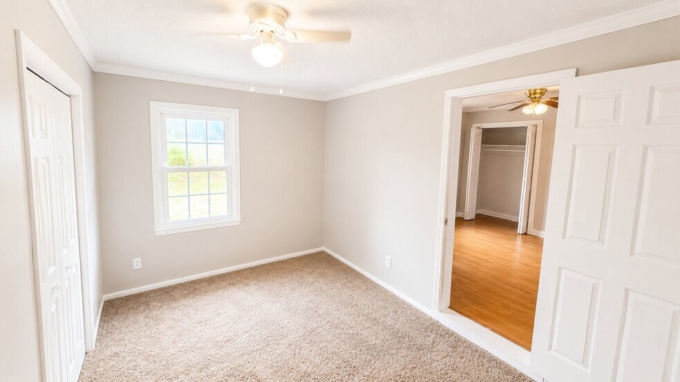 Building Photo - 1104 K St