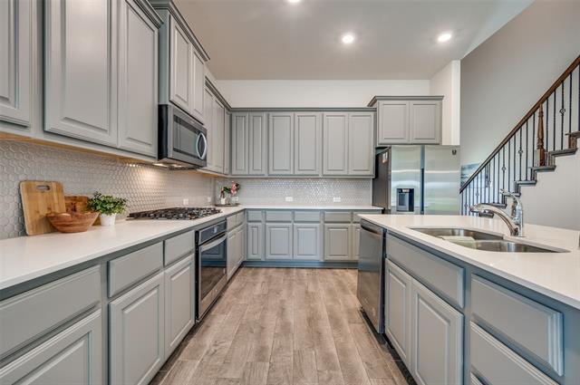 Building Photo - 15814 Talamore Ln