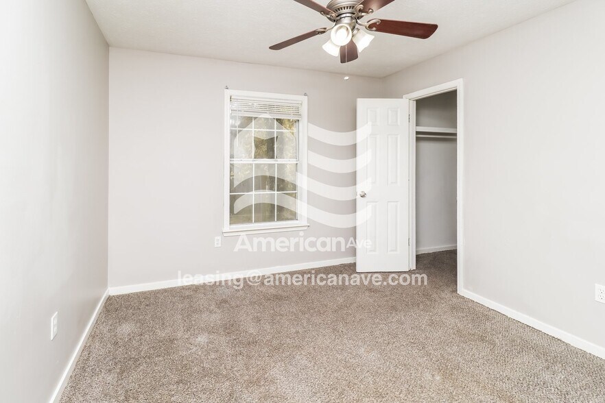 Building Photo - 103 Rolling Hills Blvd