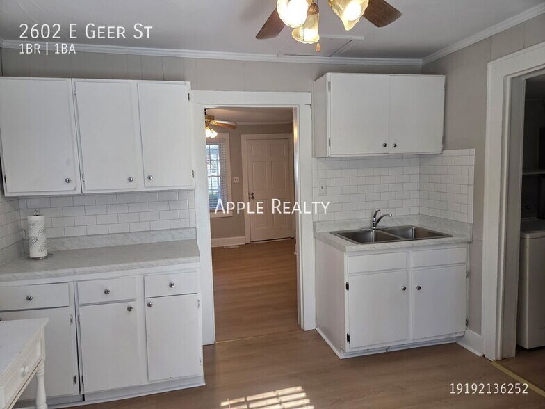 Building Photo - 2602 E Geer St