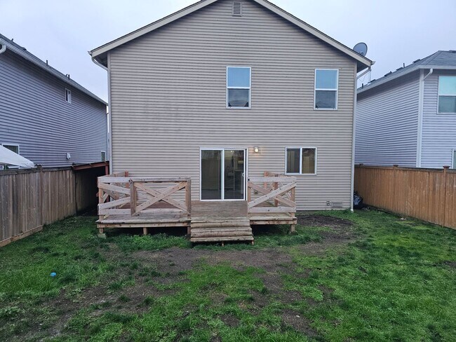 Building Photo - 14906 99th Way Southeast