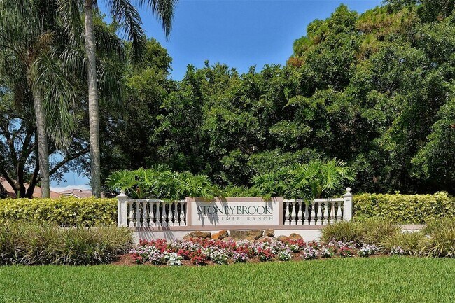 Building Photo - 9300 Clubside Cir