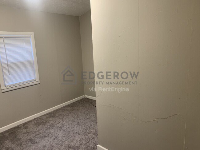 Building Photo - 99 Houston Ave