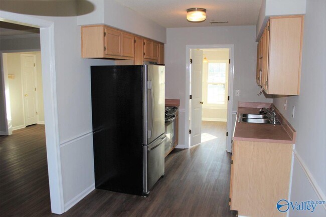 Building Photo - 108 Harpers Hop Ct