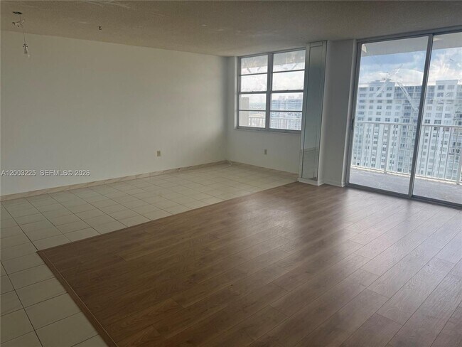 Building Photo - 2851 NE 183rd St