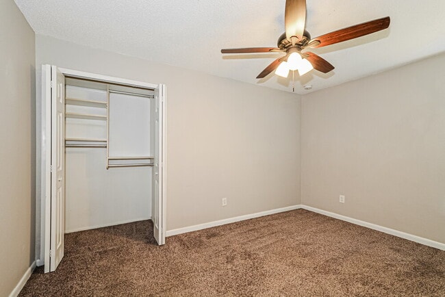 Building Photo - 1096 Manigan Ave