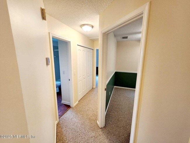 Building Photo - 3910 Karissa Ann Pl E