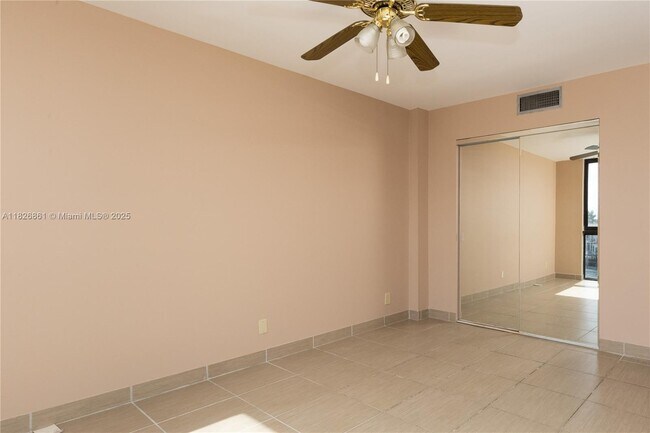 Building Photo - 1500 S Ocean Dr