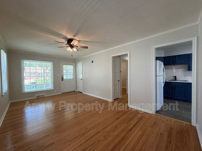 Building Photo - 3757 A St