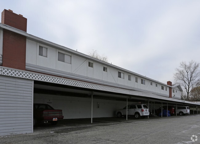 Building Photo - Mirador Apartments