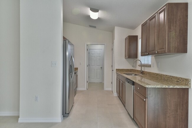 Building Photo - 6128 NW 47 Pl