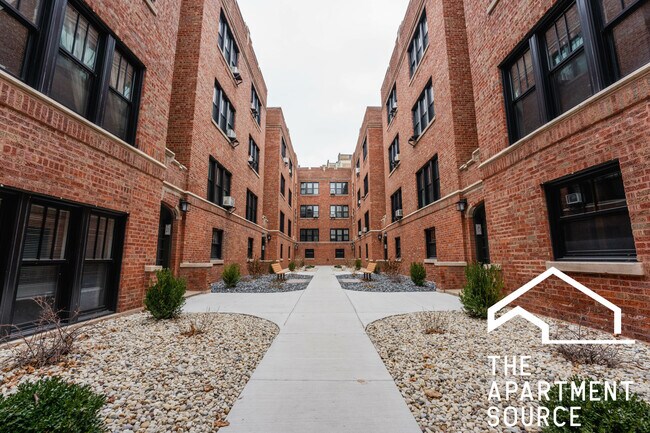 Building Photo - 638 W Arlington Pl