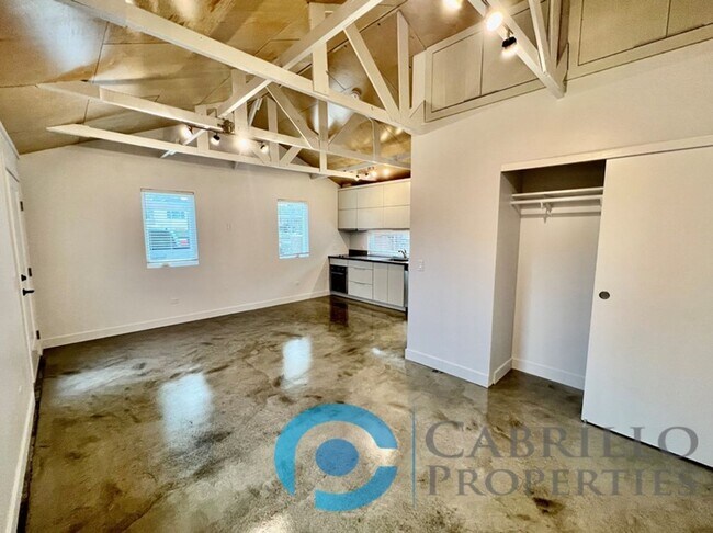 Building Photo - 2502 54th St