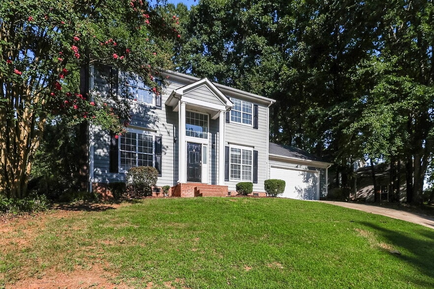 Building Photo - 8433 Woodford Bridge Dr
