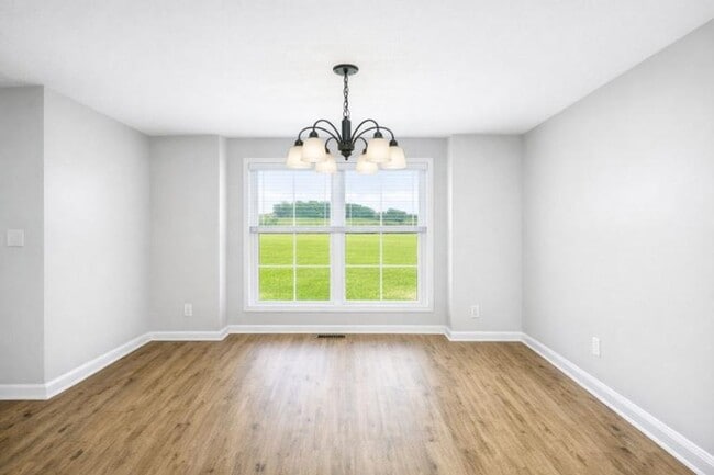 Building Photo - Your Next Home Sweet Home Awaits!