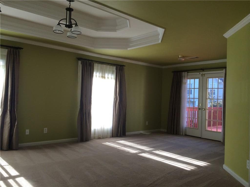 Building Photo - 2828 Oglethorpe Run Square