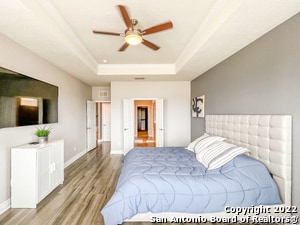 Building Photo - 7427 Valle Msn