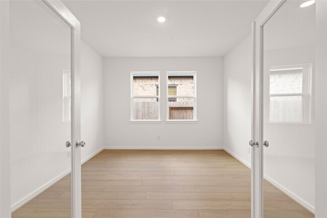 Building Photo - 21918 Wycombe Ter Wy