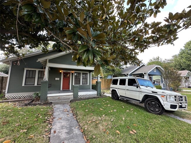 Building Photo - 4621 Michaux St