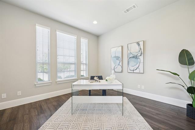 Building Photo - 2306 Lamberth Ct