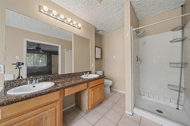 Building Photo - 319 Richvale Ln