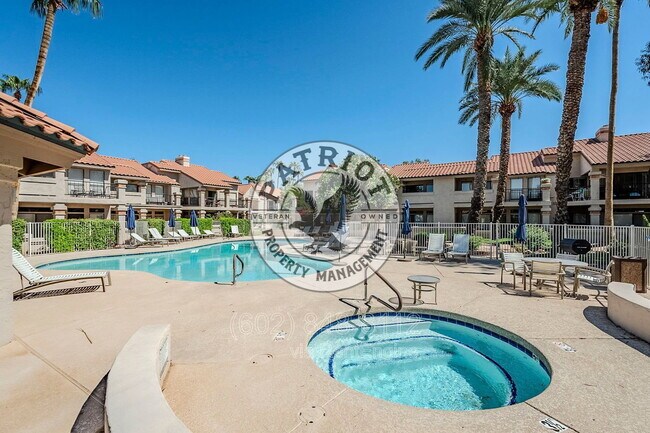 Building Photo - 9708 E Vía Linda