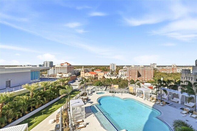 Building Photo - 400 Central Ave