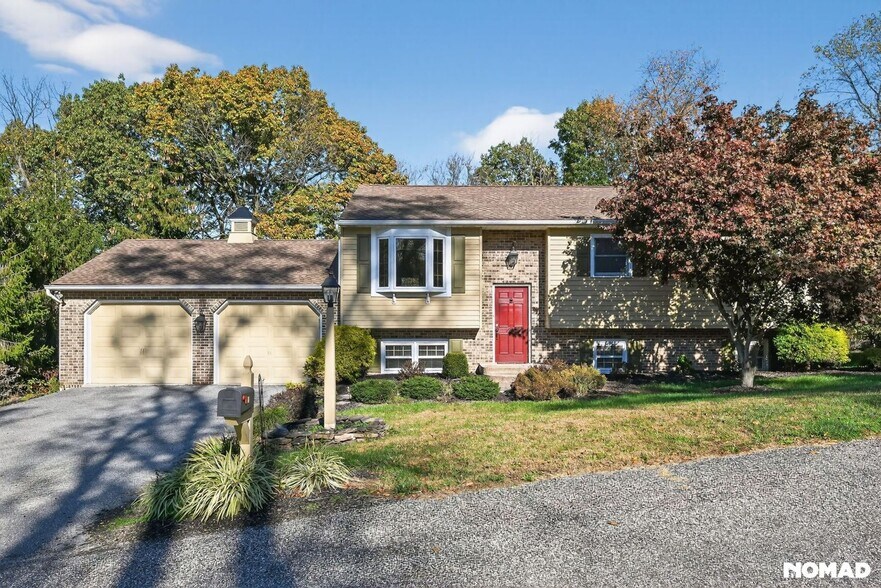 Building Photo - 25 Locust Cir