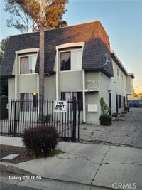 Building Photo - 2500 Clyde Ave