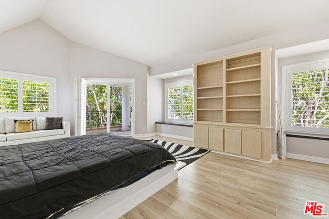 Building Photo - 24366 La Masina Ct