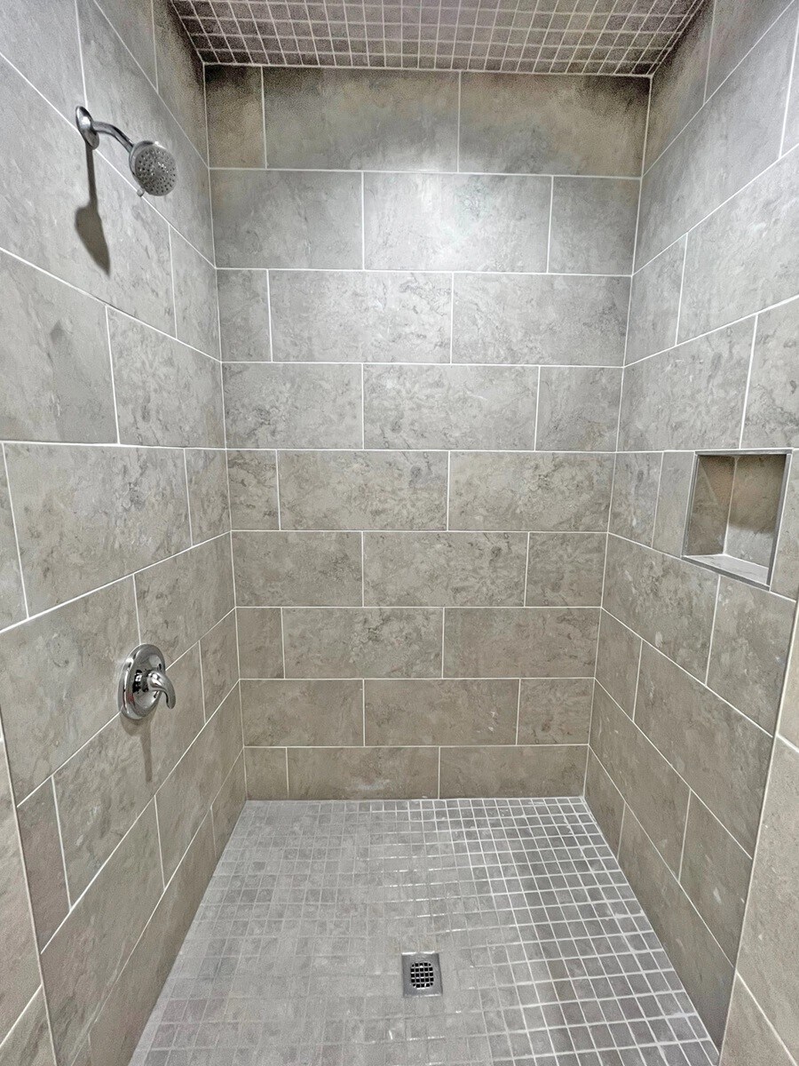 Building Photo - 3919 1/2-31-2 Mont Clair St