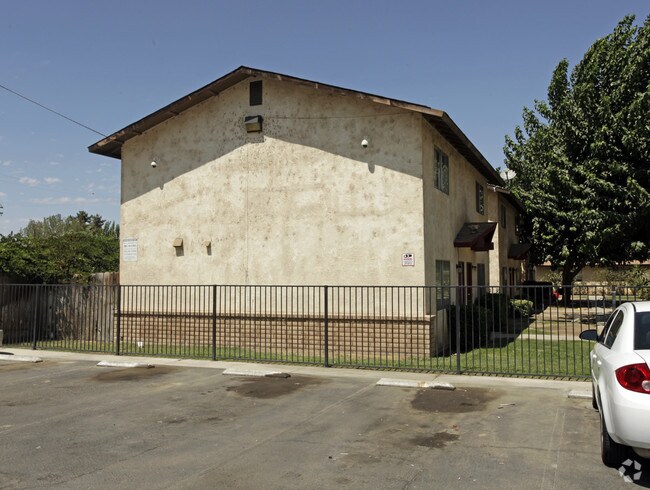 Building Photo - 206 McCord Ave