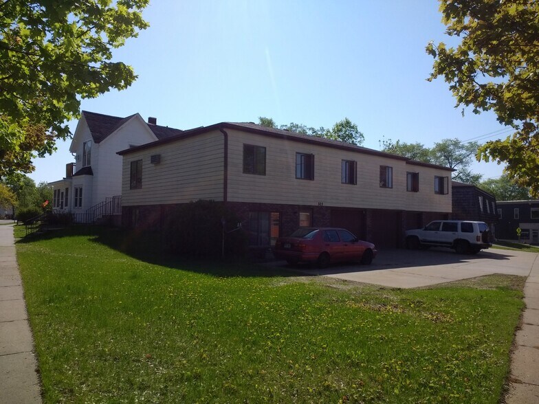 Primary Photo - 303 Talmadge St