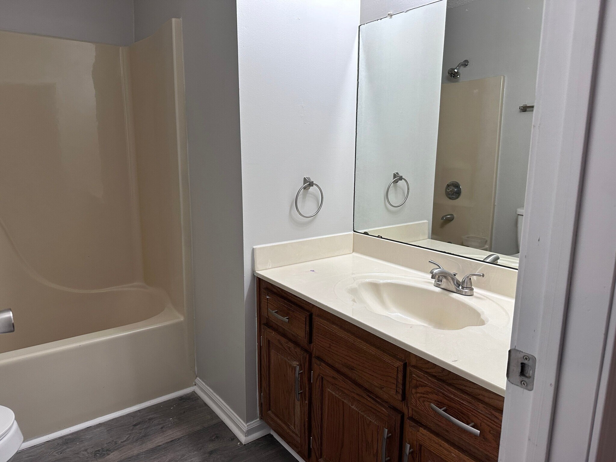 Building Photo - 378 W University Pky