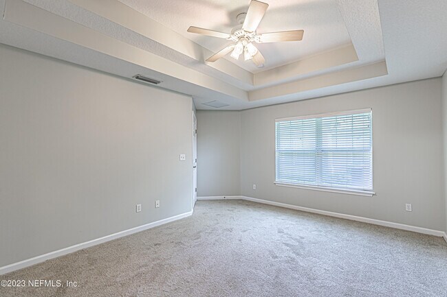Building Photo - 2141 Stone Creek Dr