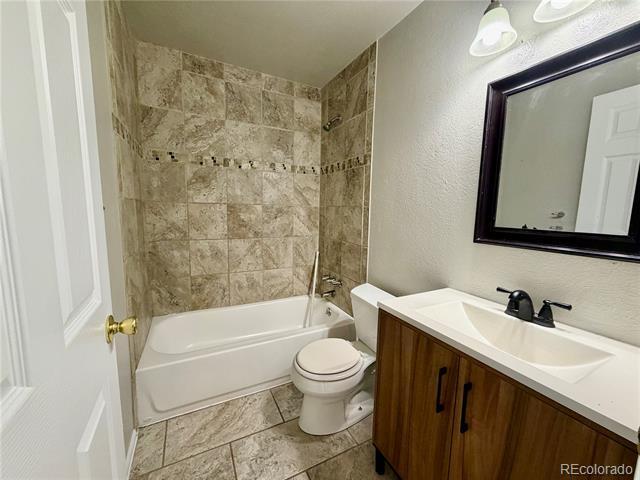 Building Photo - 8460 Prairie Clover Way