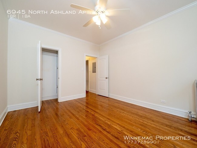Building Photo - 6945 N Ashland Ave