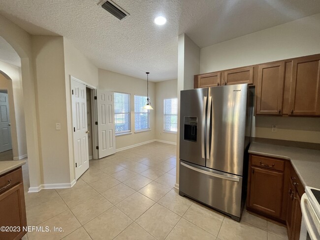 Building Photo - 1590 Calming Water Dr