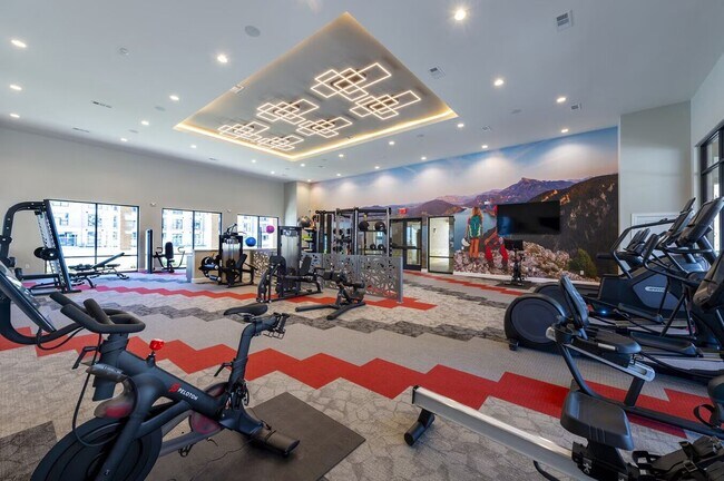 Building Photo - Stylish Living, Perfectly Located