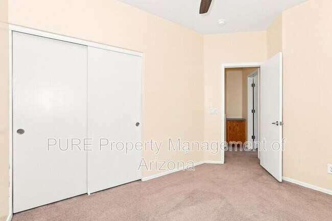 Building Photo - 2807 E Morenci Rd
