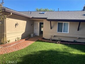 Building Photo - 28617 Stokowski Dr