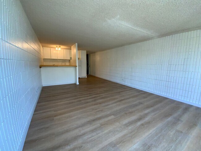 Building Photo - 68-055 Akule St