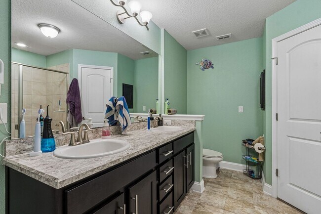 Building Photo - 87096 Farnsworth Ln