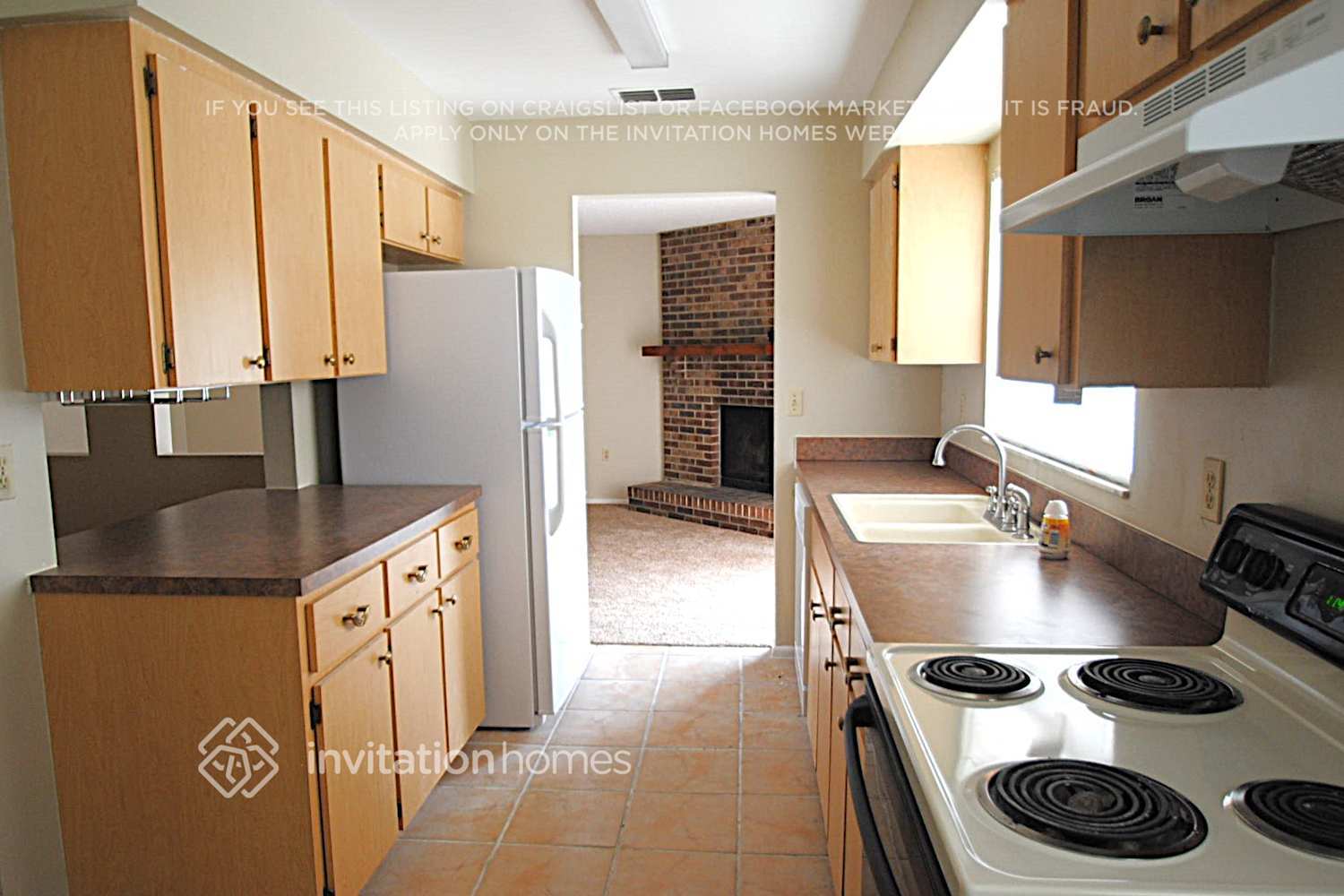 Building Photo - 7509 Willow Wisp Dr E