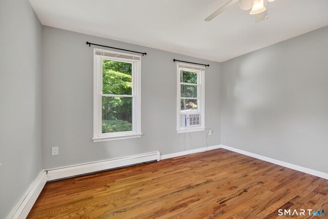 Building Photo - 224 Anns Farm Rd
