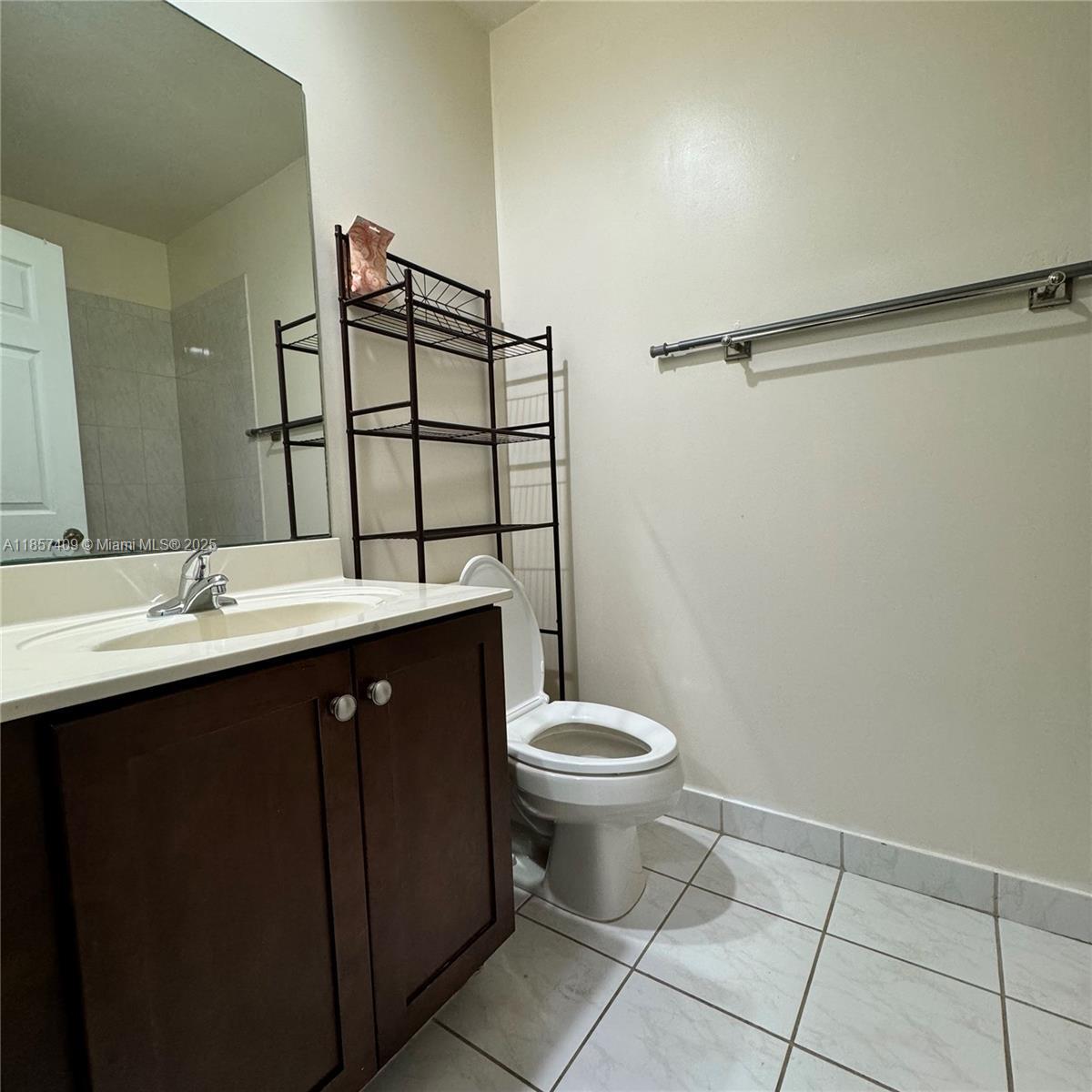 Building Photo - 1855 SW 89th Ter
