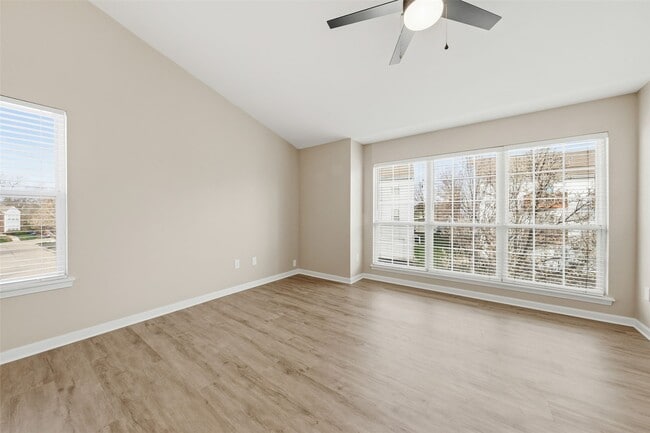 Building Photo - 55 Timber Oaks Trail