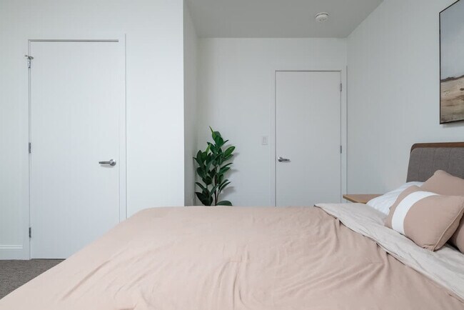 Building Photo - 99 Kneeland St